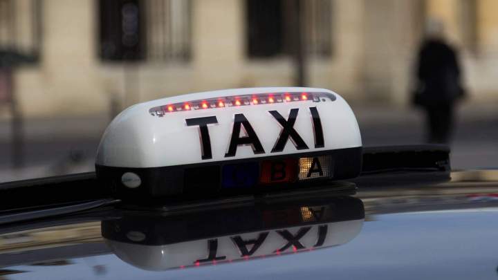 Lanterne de taxi Noisy-le-Grand